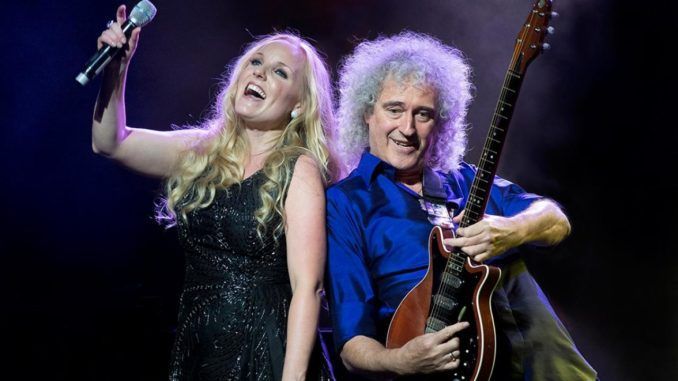 Kerry Ellis y Brian May.