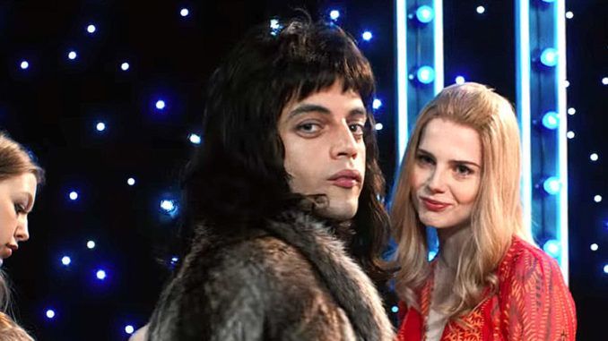Freddie Mercury y Mary Austin en Bohemian Rhapsody