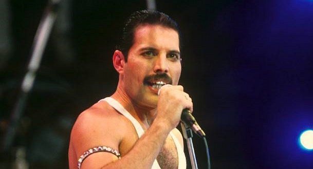 Freddie Mercury en Live Aid, 1985