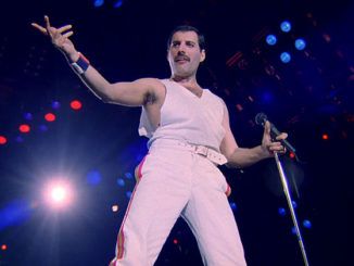 queen budapest live bohemian rhapsody freddie mercury