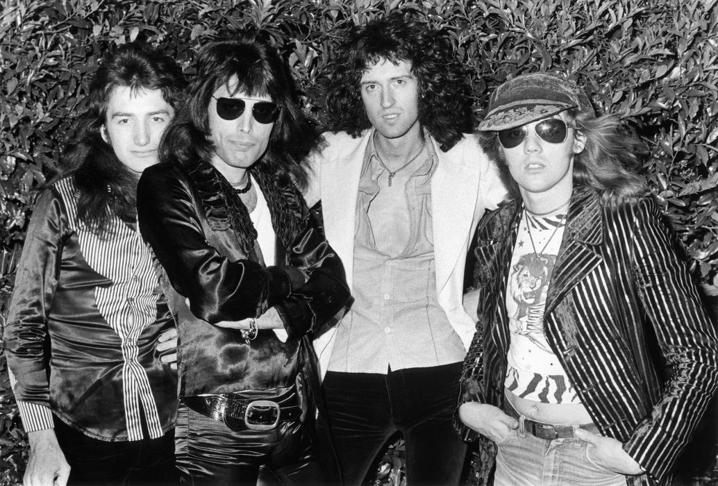 Queen II