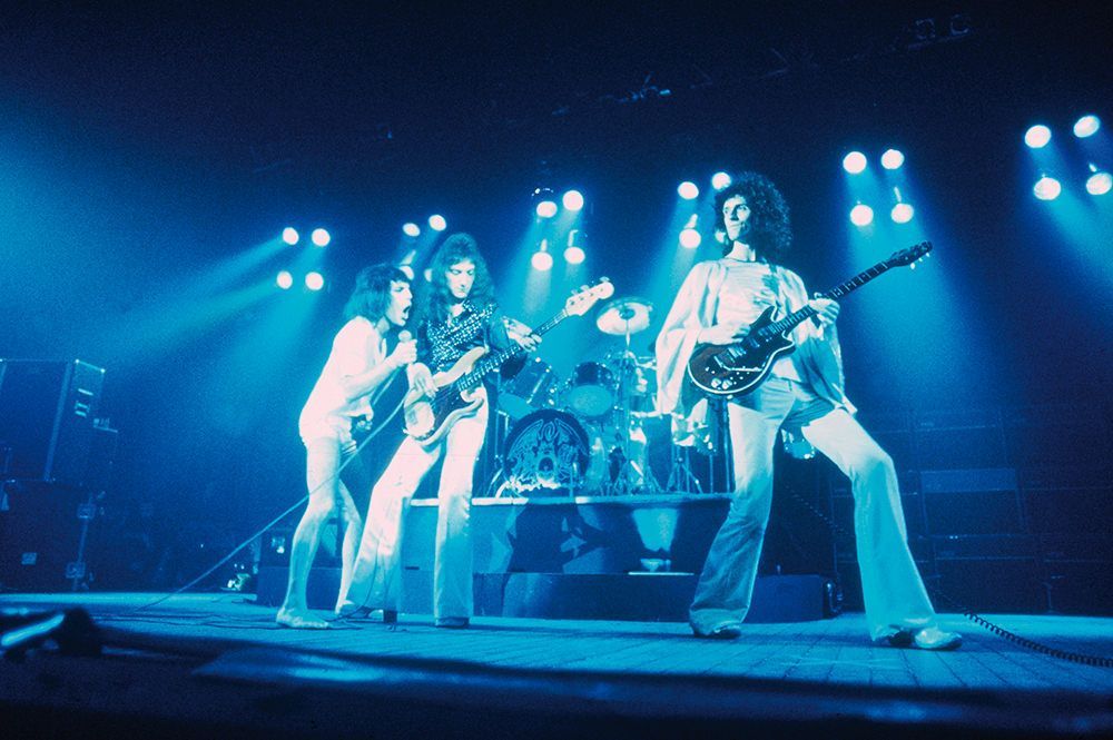 Queen 1975