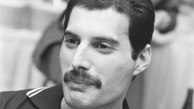 Freddie Mercury Japón 1982 Freddie Mercury