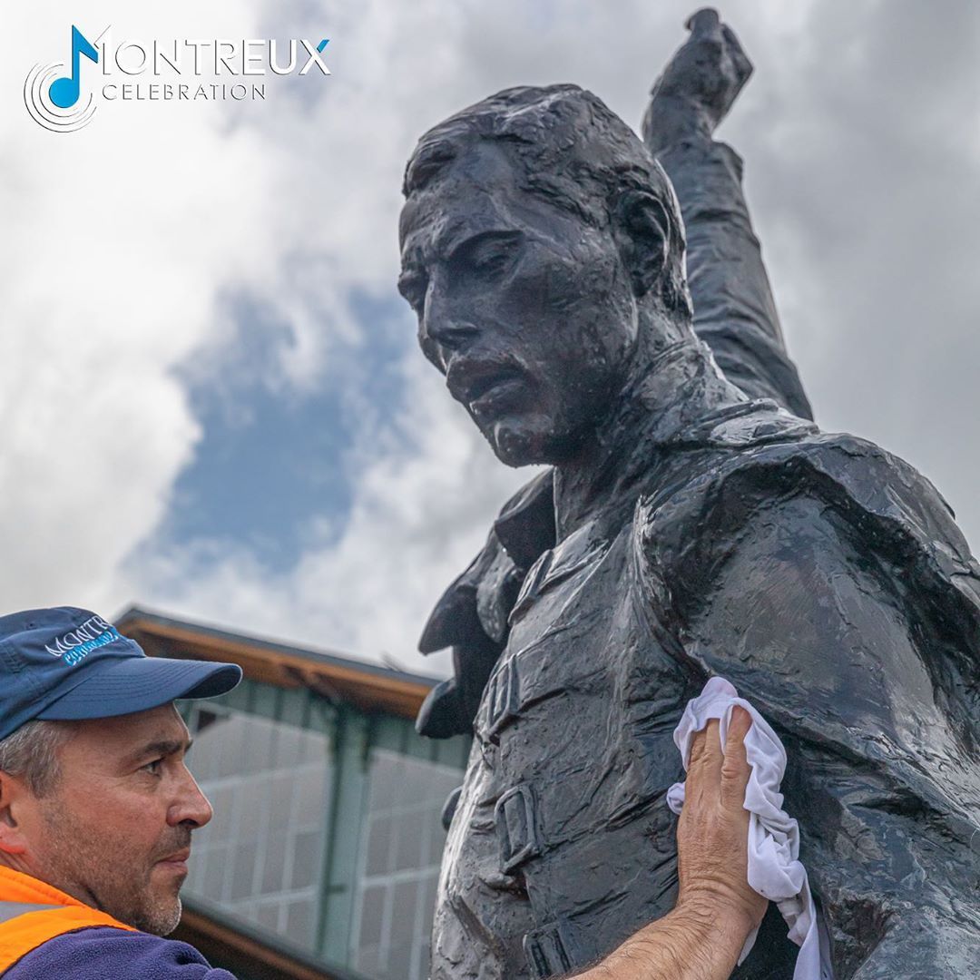 Estatua Freddie Mercury