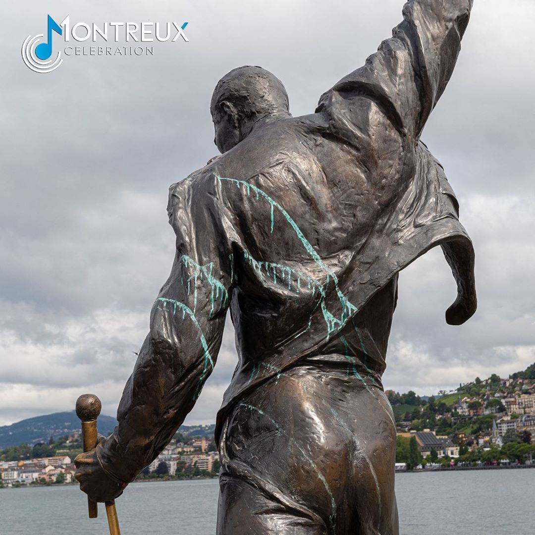 Estatua Freddie Mercury
