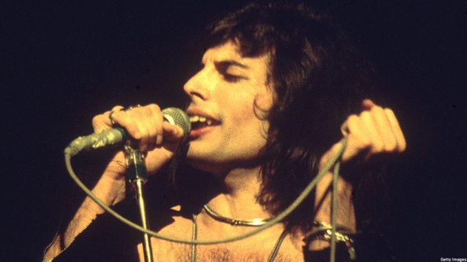 freddiemercury-678x381.jpg