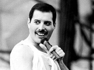 Freddie Mercury Slane Castle 1986 Magic Tour Queen