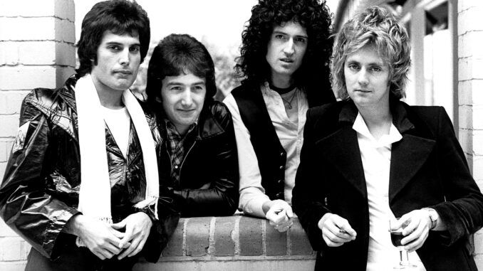 queen-photo-by-chris-hopper-in-1978 Queen 1978 Spread Your Wings News Of The World