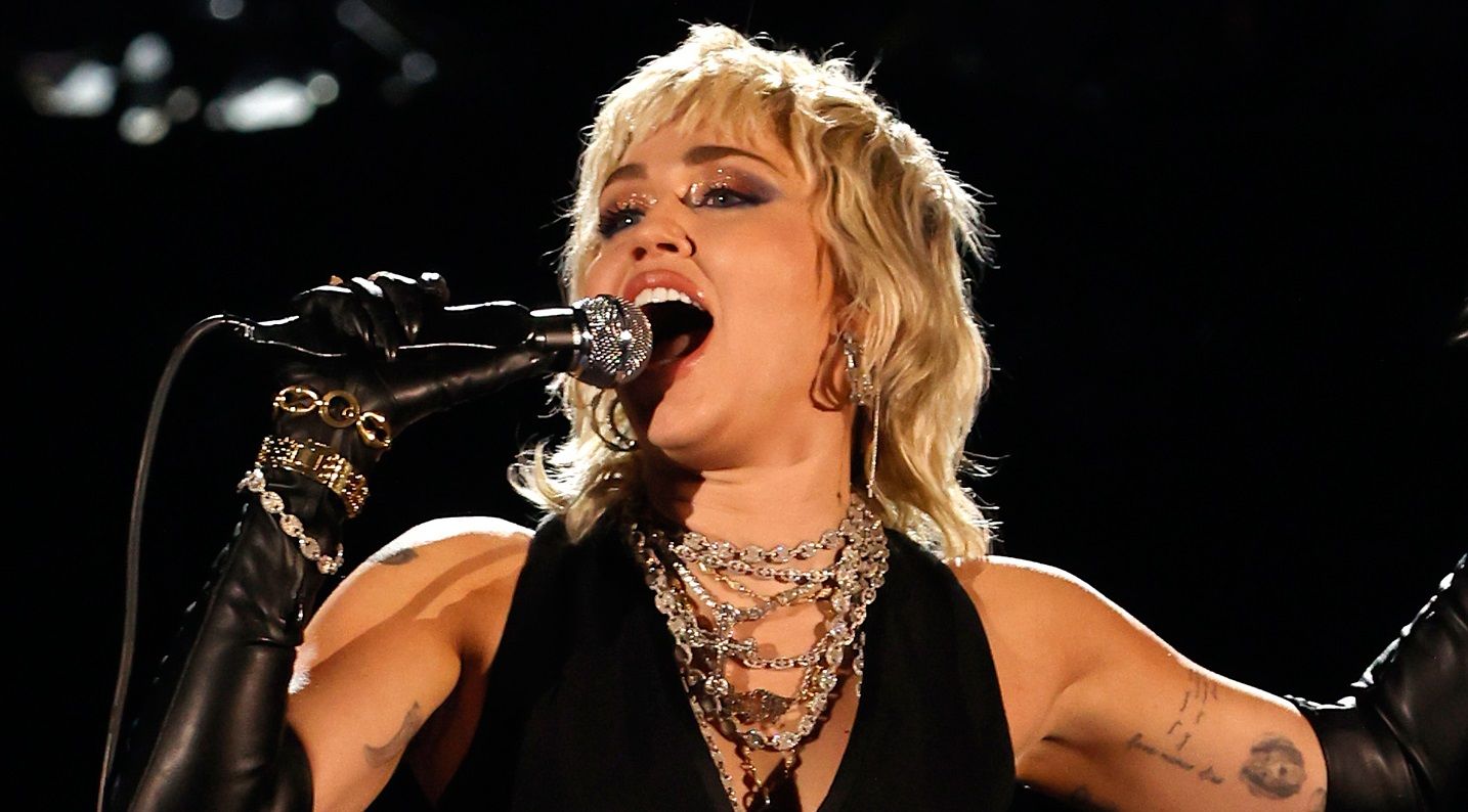 Miley Cyrus Queen NCAA