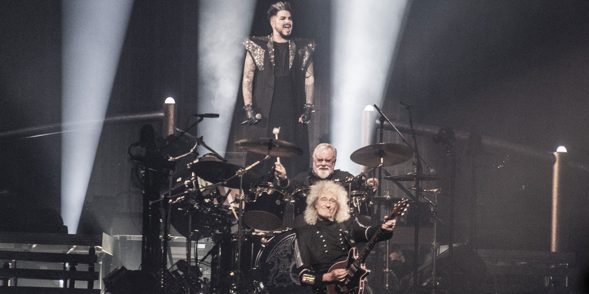 queen adam lambert rhapsody over london tour aqueenofmagic