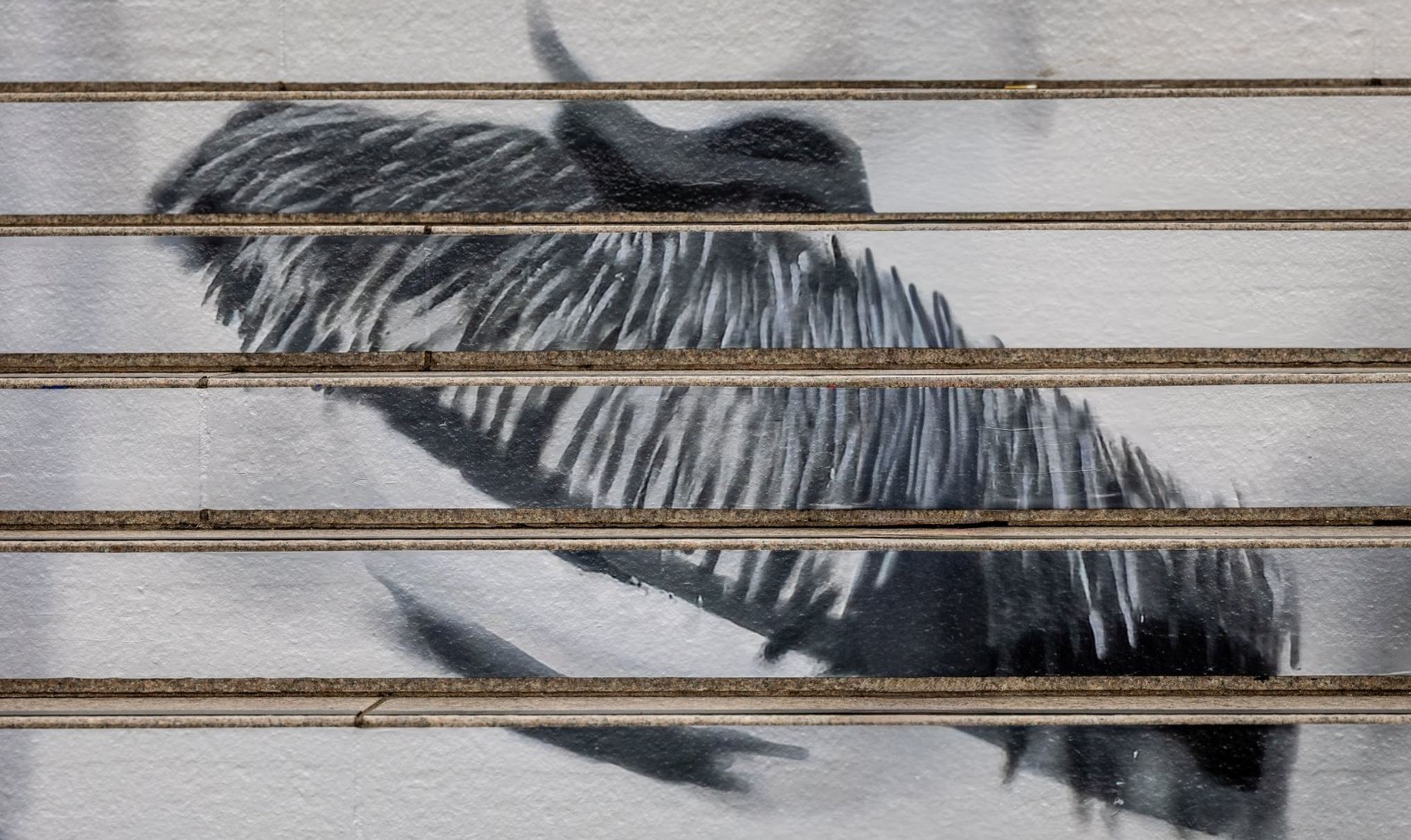 Detalle del bigote de Freddie Mercury en el mural de Wembley Park